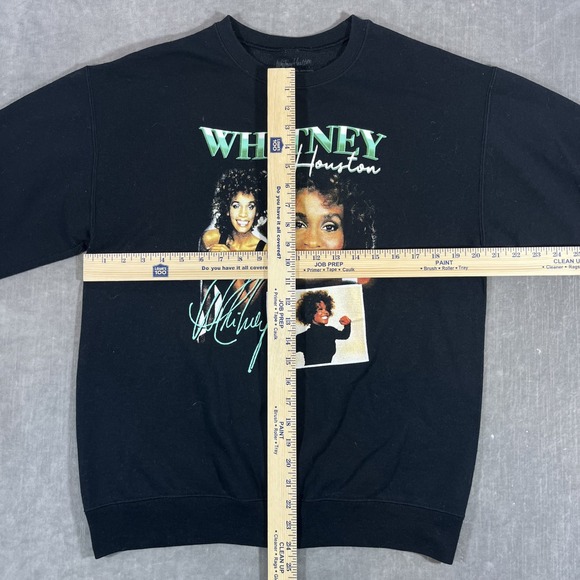 Whitney Houston Men's Small Black Graphic Sweatshirt - Picture 4 of 5